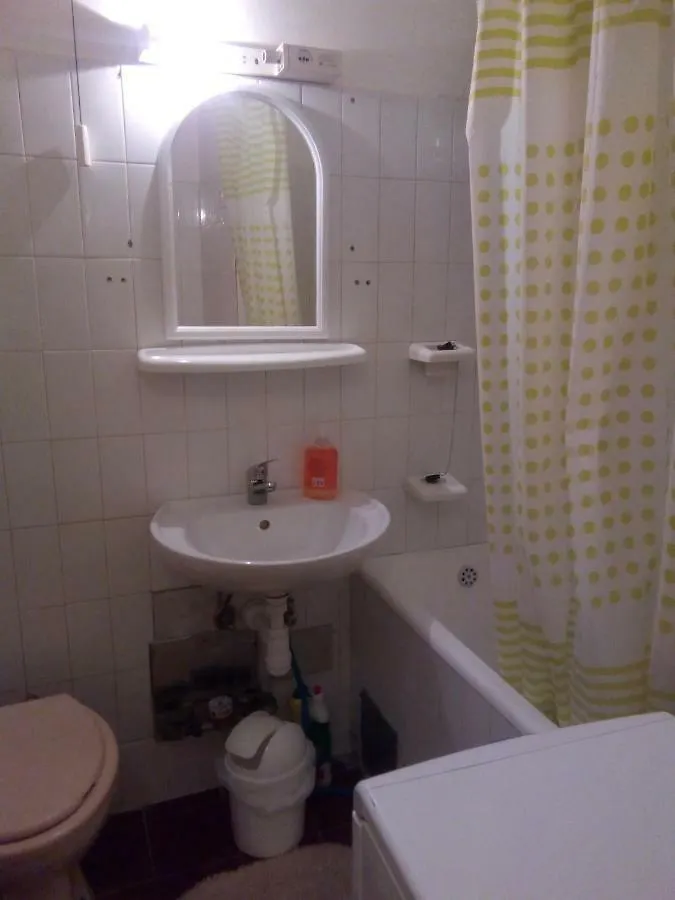 A Small Apartment For A Great Vacation 