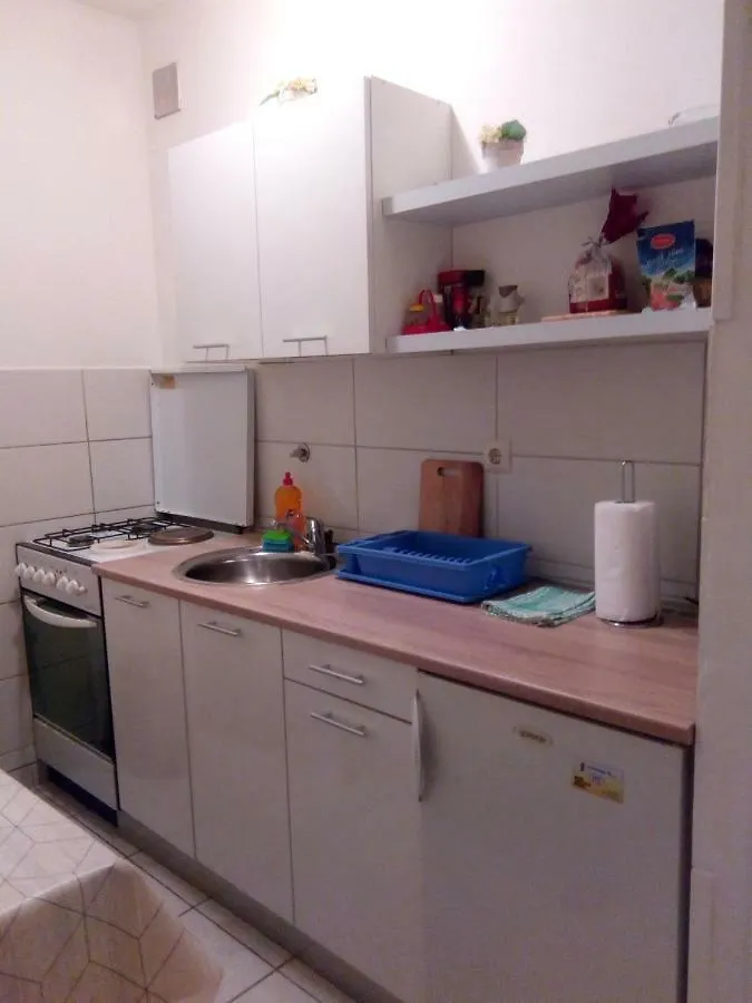 A Small Apartment For A Great Vacation 