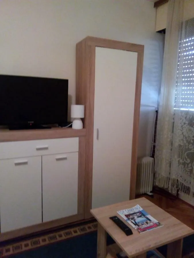 A Small Apartment For A Great Vacation 